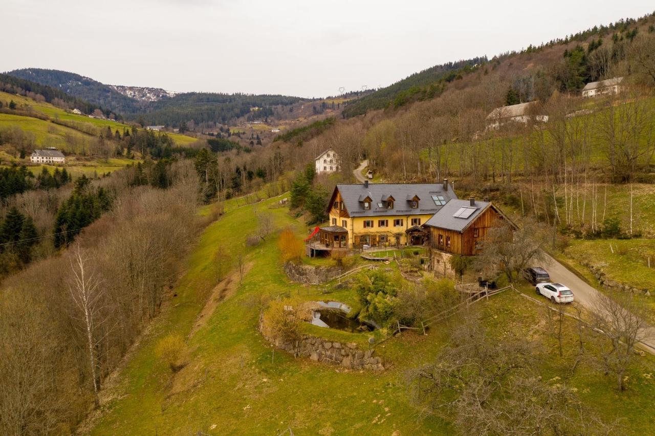 Gîte de charme - La Grange d’Hannah Orbey Exterior foto